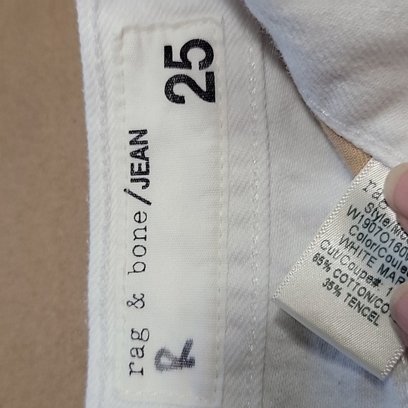 rag & bone Size 25 Marin White Cut Off Distressed Denim Short-Shorts, EUC - Picture 10 of 11